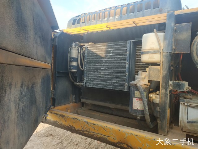 加藤 HD820R 挖掘机