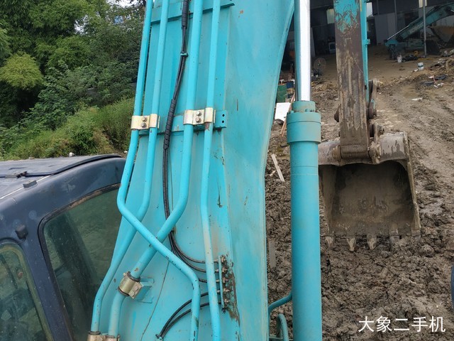 神钢 SK350LC-8 挖掘机