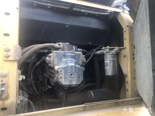 小松 PC270-7 挖掘机