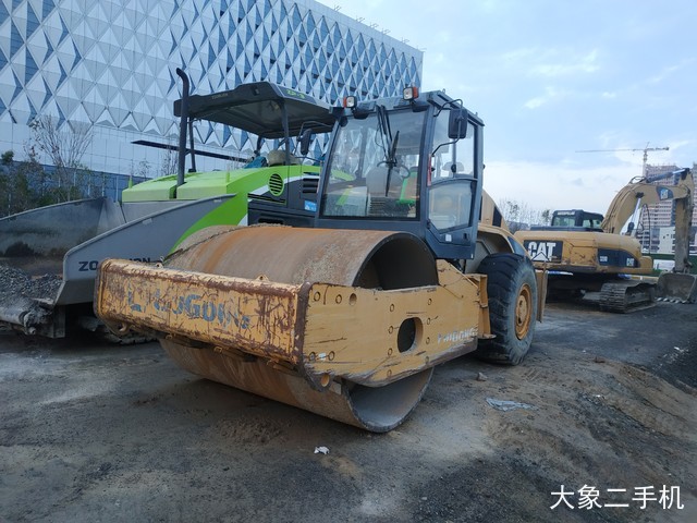 柳工 ZL50C基本型 压路机