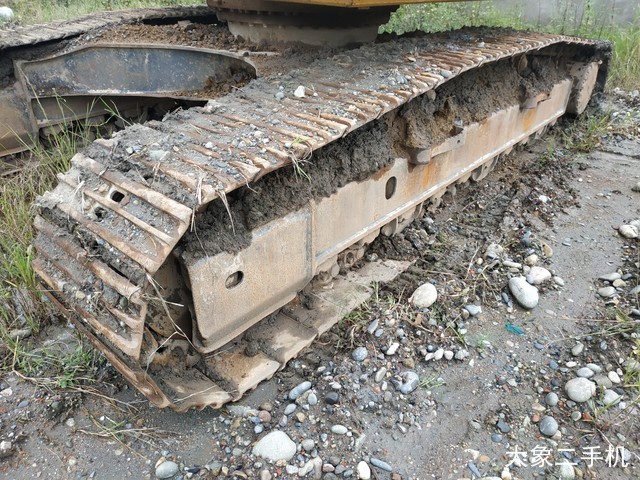 小松 PC240LC-8M0 挖掘机