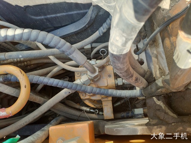 三一重工 SY65C-9 挖掘机