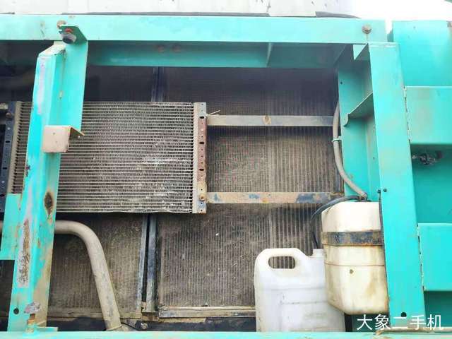 神钢 SK350LC-8 挖掘机