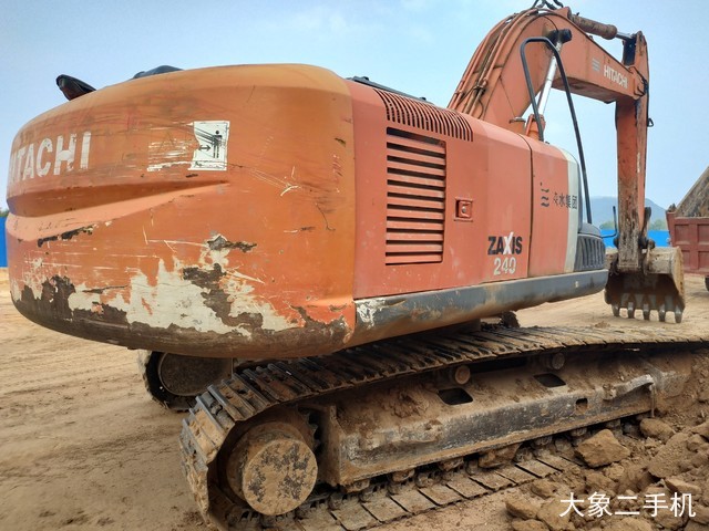 日立 EX240-3 挖掘机