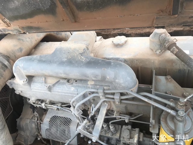 沃得重工 W2425LC-8 挖掘机