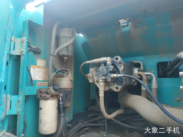 神钢 SK250LC-8 挖掘机