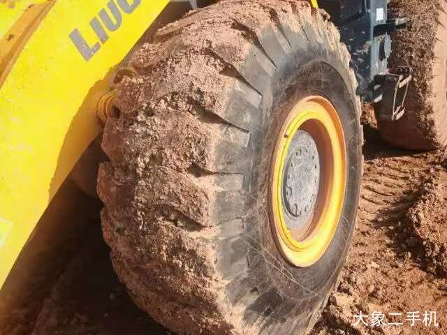 柳工 CLG855N 装载机