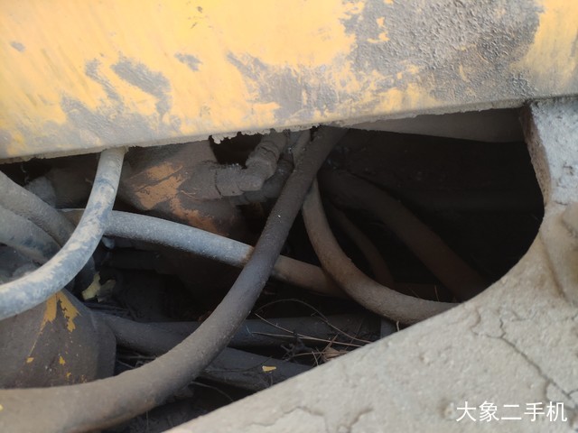 山东临工 LG660 挖掘机