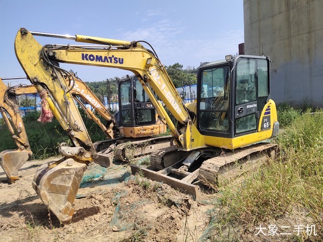 小松 PC56-7 挖掘机