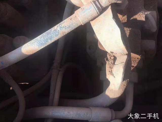 徐工 XE265C 挖掘机