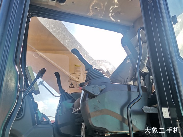 三一重工 SY485H-10 挖掘机