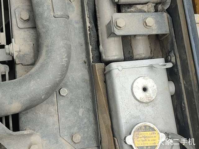 小松 PC200-8 挖掘机