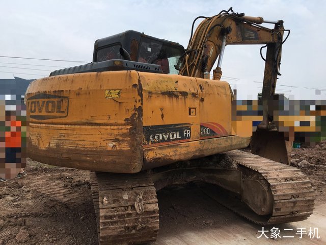 雷沃重工 FR170 挖掘机