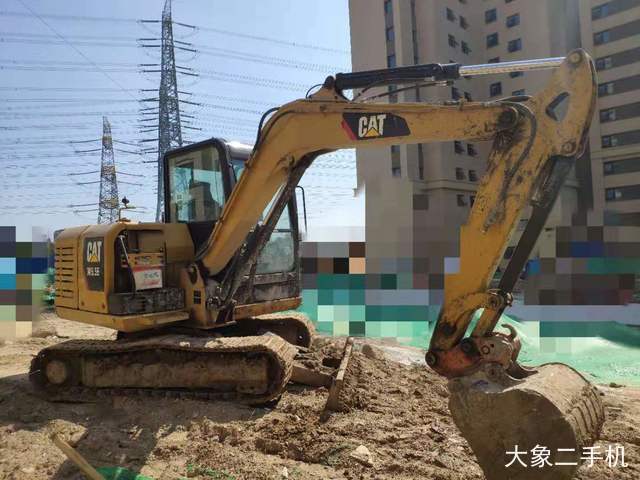 卡特彼勒 305.5E2小型液压 挖掘机