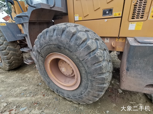 龙工 LG853N 装载机