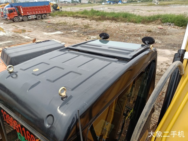 三一重工 SY245H 挖掘机