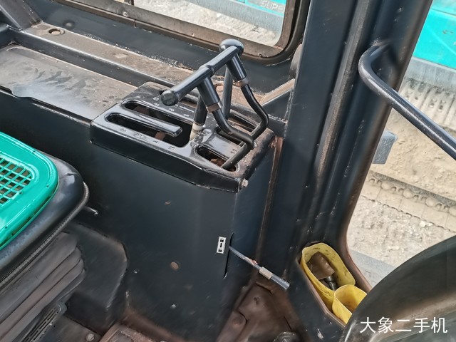 山推 SD32-8 推土机