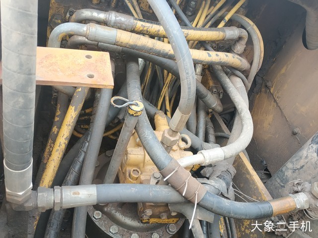 卡特彼勒 323D液压 挖掘机