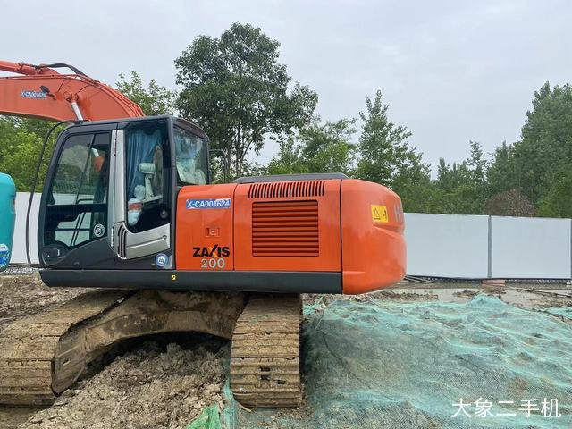 日立 EX200-3 挖掘机