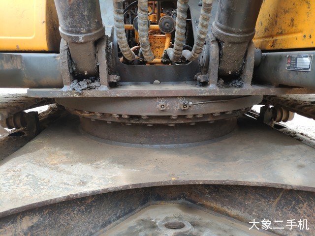 三一重工 SY235C 挖掘机