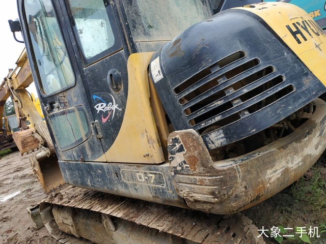 现代 R60-7 挖掘机