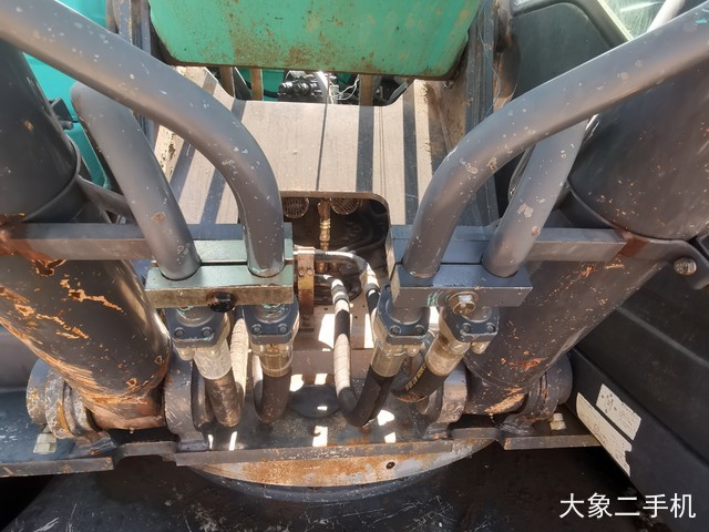 神钢 SK380D 挖掘机