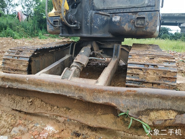 现代 R55-7 挖掘机