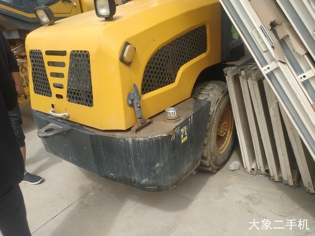 洛阳路捷重工 YZD-3 压路机