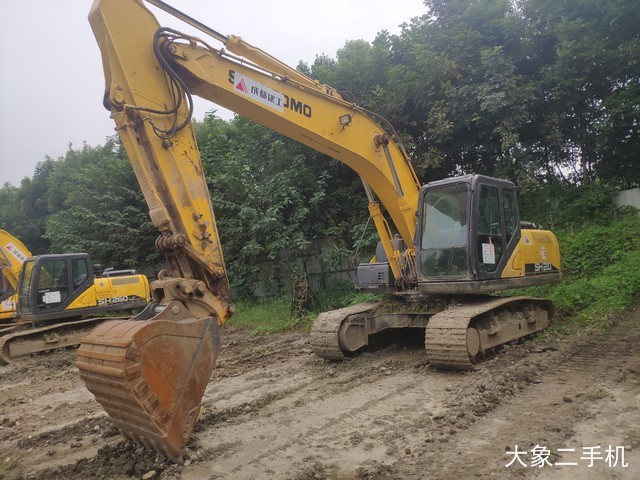 住友 SH210-6 挖掘机