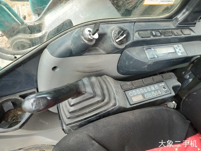 神钢 SK350LC-8 挖掘机