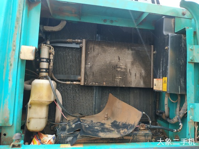 神钢 SK260LC-8 挖掘机