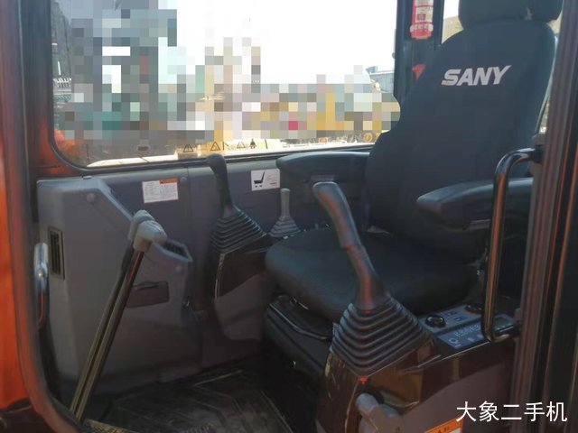 三一重工 SY55C 挖掘机