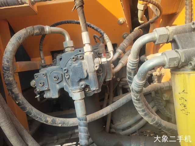 三一重工 SY135C-9 挖掘机