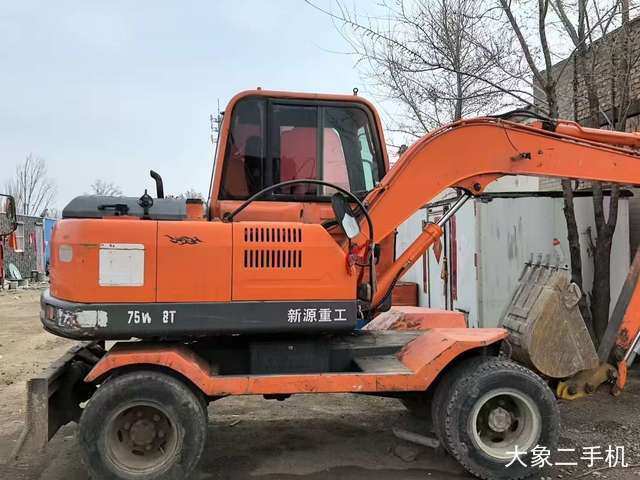 新源 XY65W-8 挖掘机