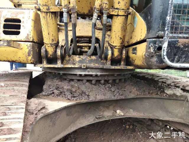 卡特彼勒 320C 挖掘机