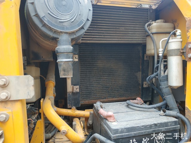 徐工 XE150D 挖掘机