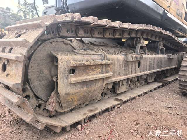 徐工 XE370D 挖掘机