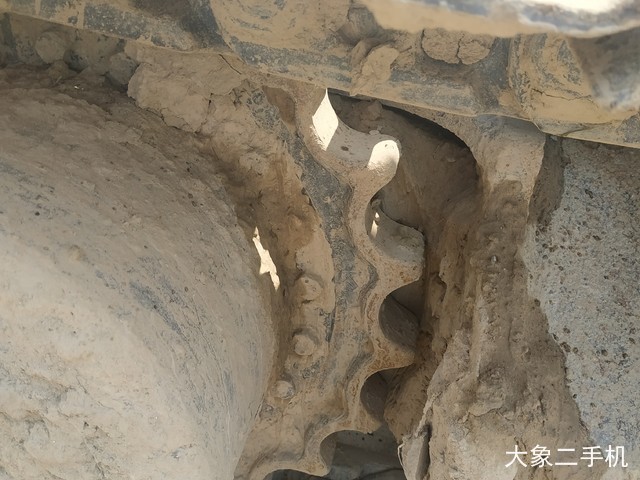 沃尔沃 EC210BLC 挖掘机