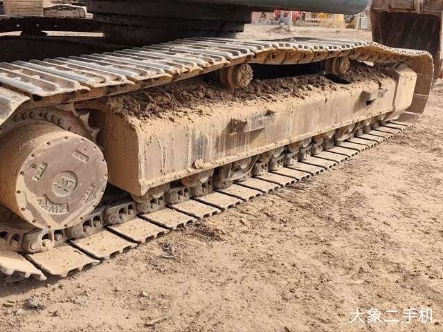 现代 275LVS 挖掘机