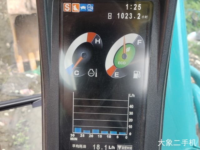 神钢 SK350LC-10 挖掘机