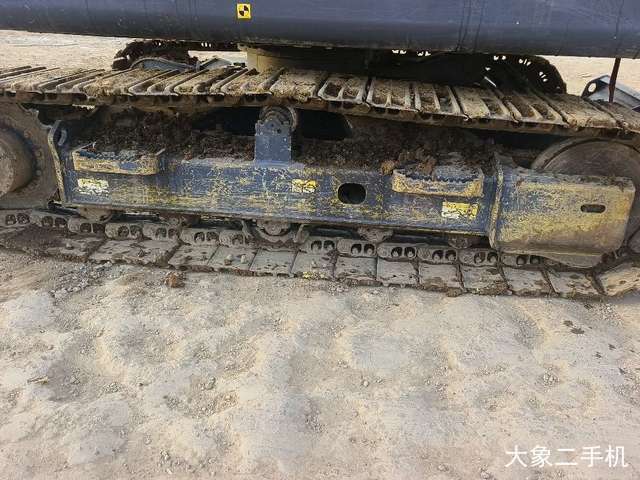 徐工 XE75D 挖掘机