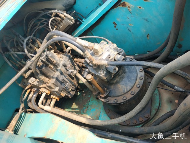 神钢 SK260LC-8 挖掘机