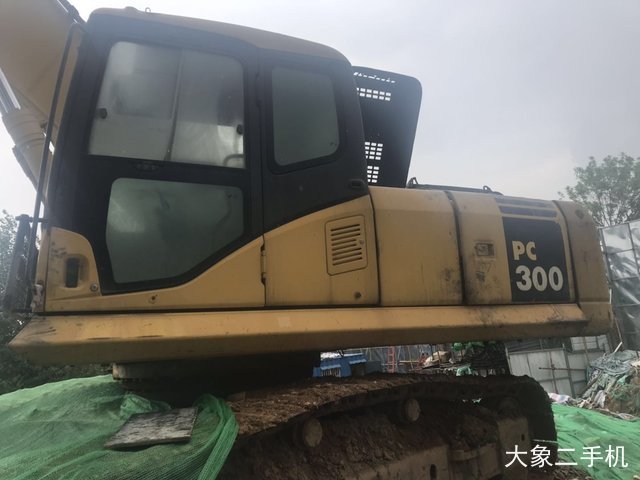 小松 PC270-7 挖掘机