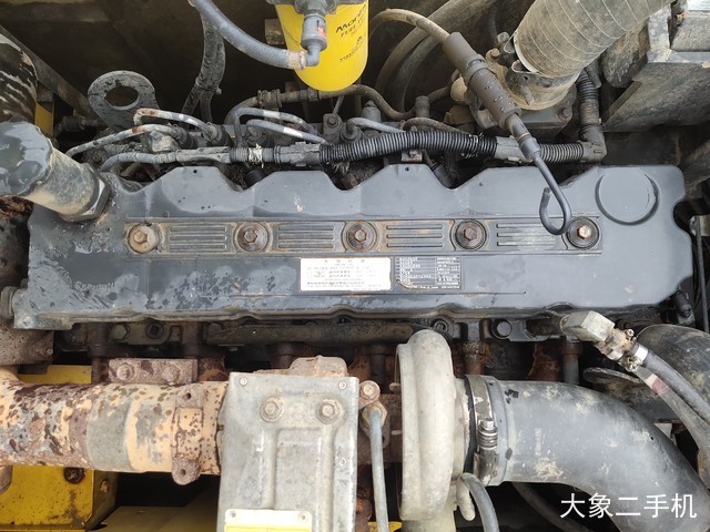 小松 PC220-8M0 挖掘机