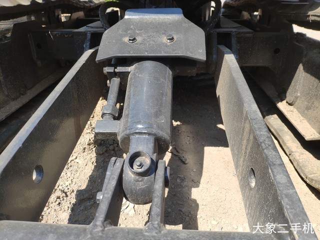 沭工 SG8022 挖掘机