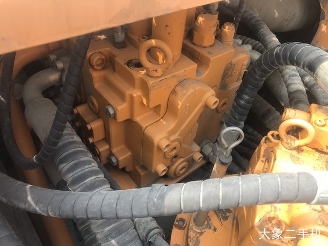 三一重工 SY365H 挖掘机