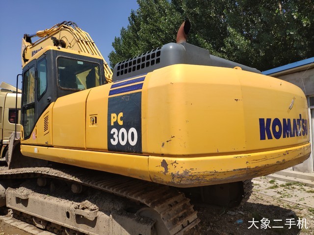 小松 PC300-7 挖掘机