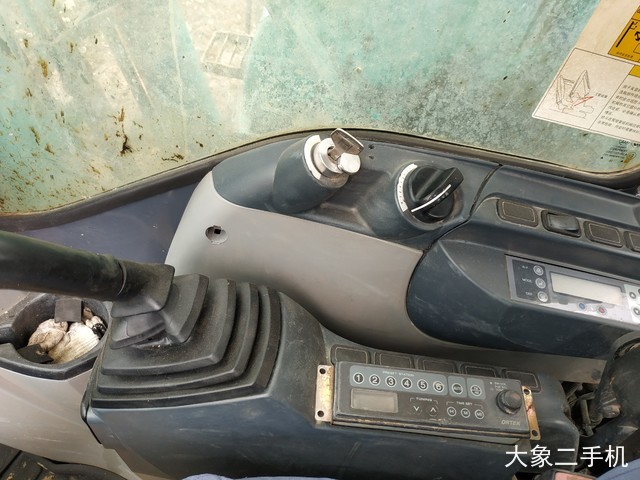 神钢 SK260LC-8 挖掘机