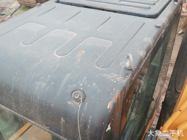 三一重工 SY235C-9 挖掘机