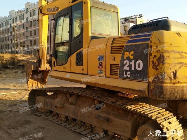 小松 PC210LC-8M0 挖掘机